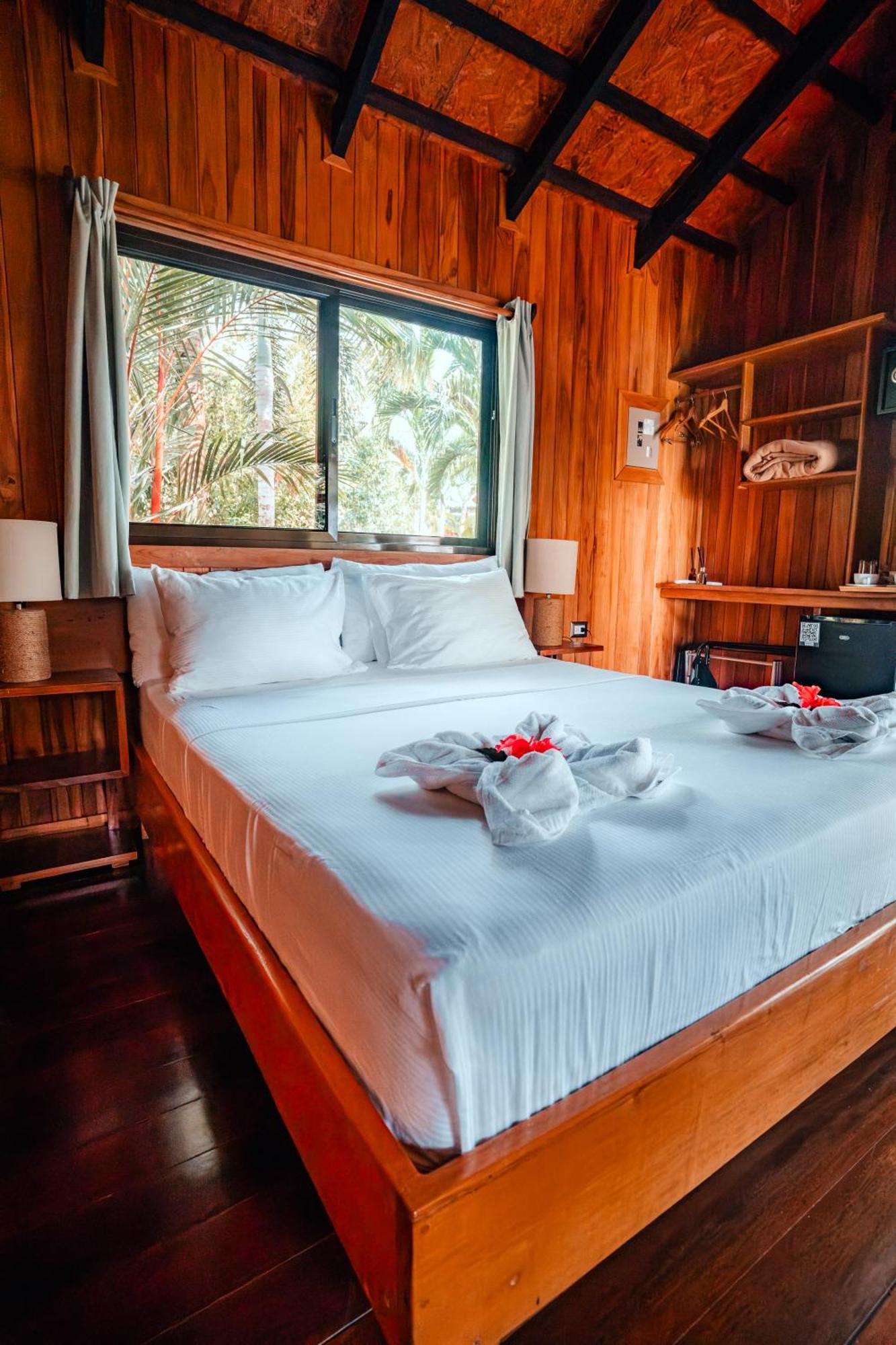 Natural Drake Bay Hotel Boutique Bilik gambar